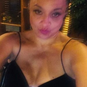 Meet your Posher, Michele lee